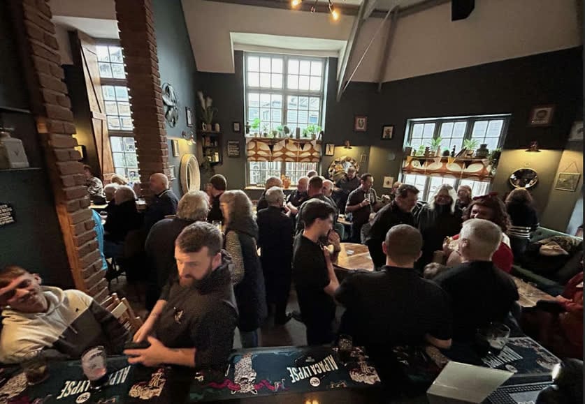 Bar Thirty Five Interior