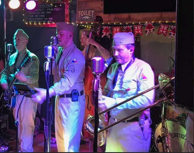 Live band on stage at Bar Thirty Five Bude