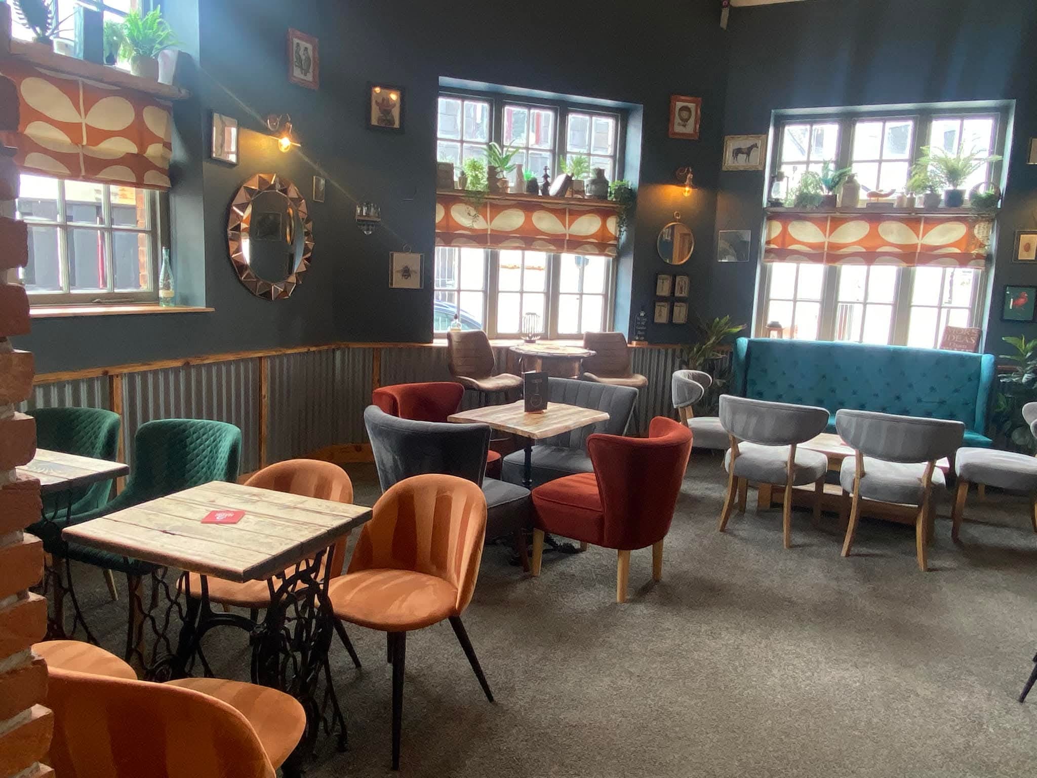 New Year Confetti at Bar 35